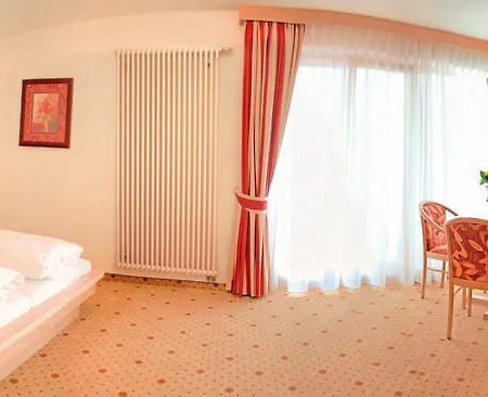 Hotel Hubertushof 3*